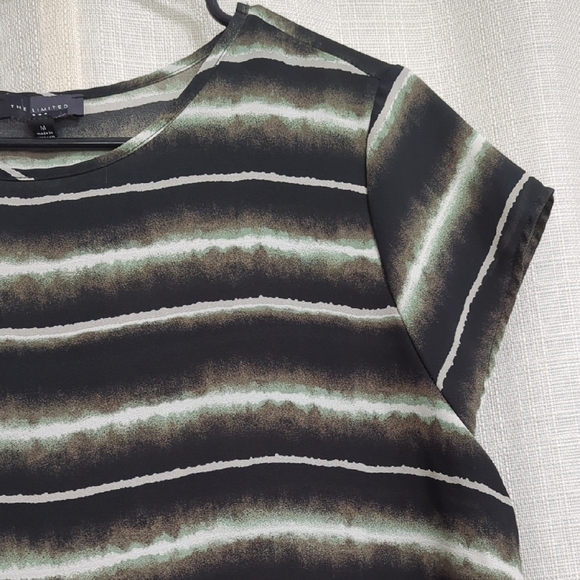 The Limited Women's Top Striped Black and‎ Gray Short Sleeves Lightweight Medium - Picture 3 of 6